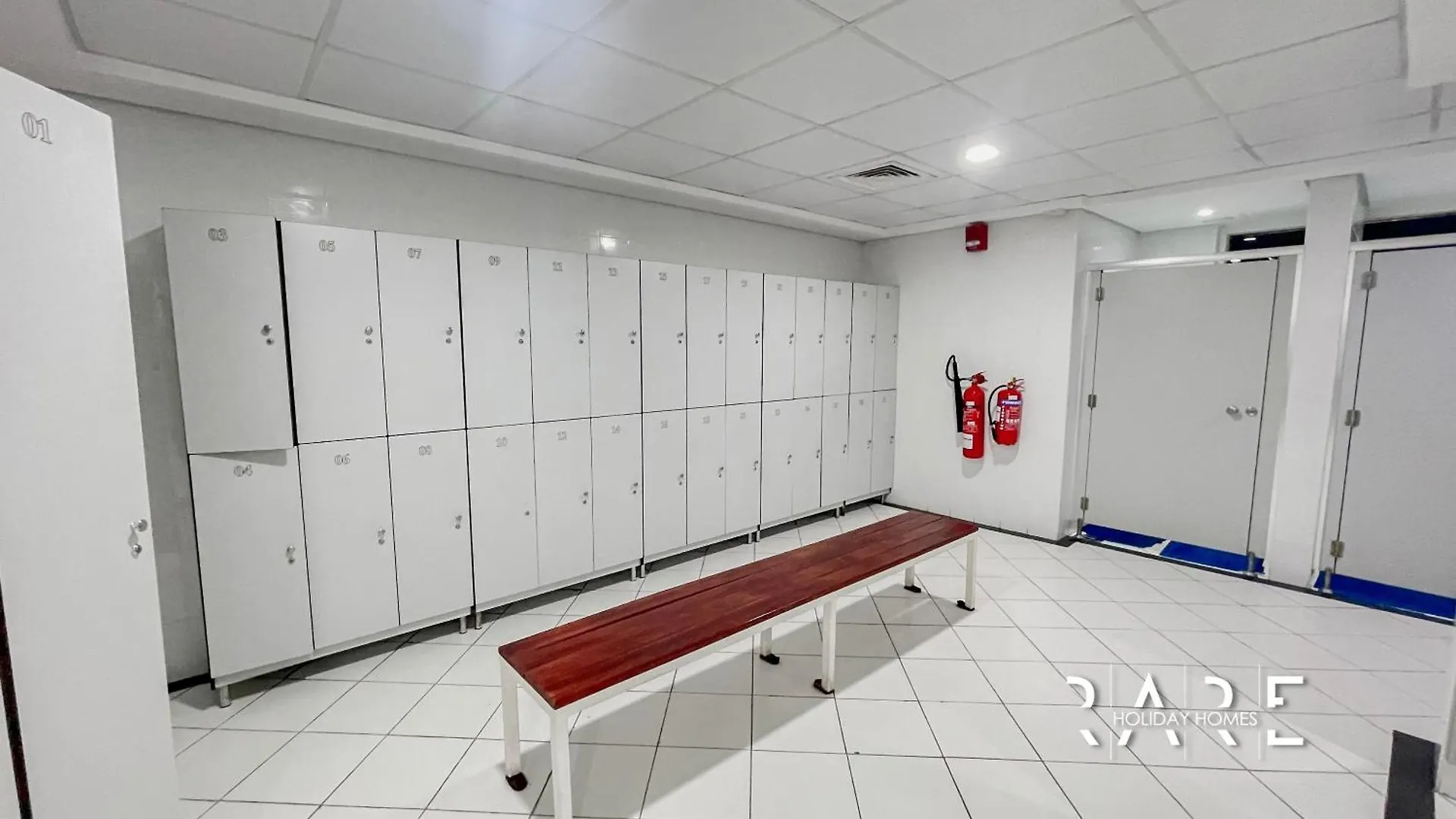 Apartment Rare Holiday Homes - Lake View - Near Me'Aisem City Centre - The Crescent Tower A - Dubai Production City - R910