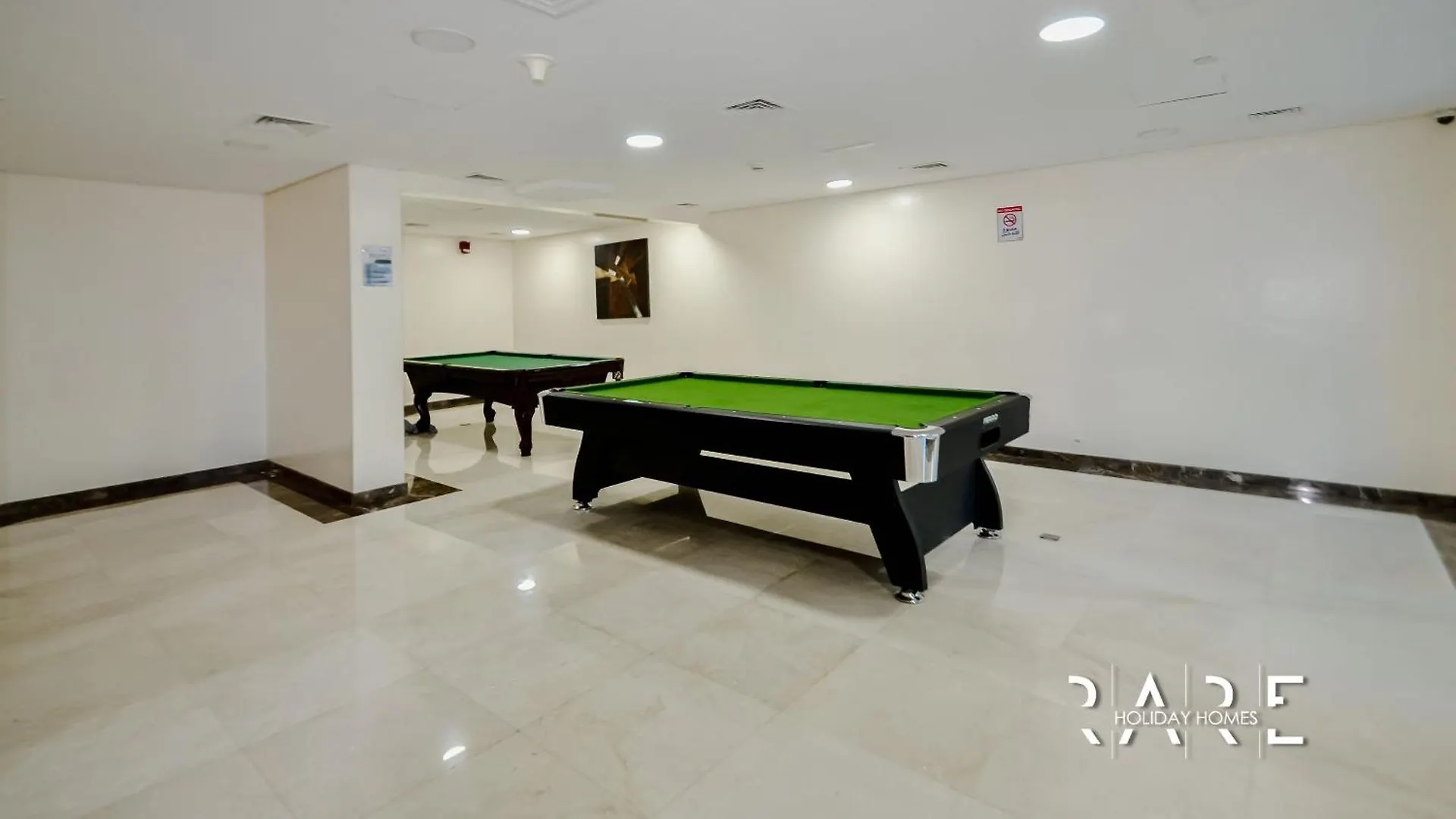 Rare Holiday Homes - Lake View - Near Me'Aisem City Centre - The Crescent Tower A - Dubai Production City - R910 0*,  United Arab Emirates